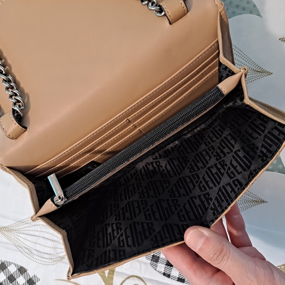 Kurt Geiger Brixton Tan Quilted Leather Wallet on Chain Crossbody Shoulder Bag - Picture 12 of 15